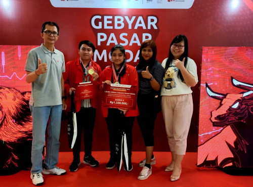 Tim PRISE U-Prisma Juarai Lomba Cerdas Tangkas Gebyar Pasar Modal 2022